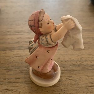 Goebel Hummel Figurine #288